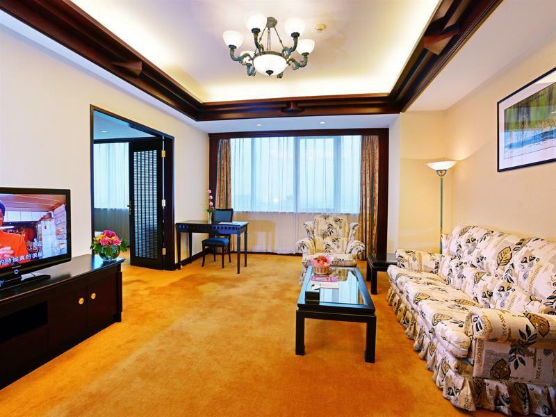 Guangzhou New Century Hotel Exteriör bild