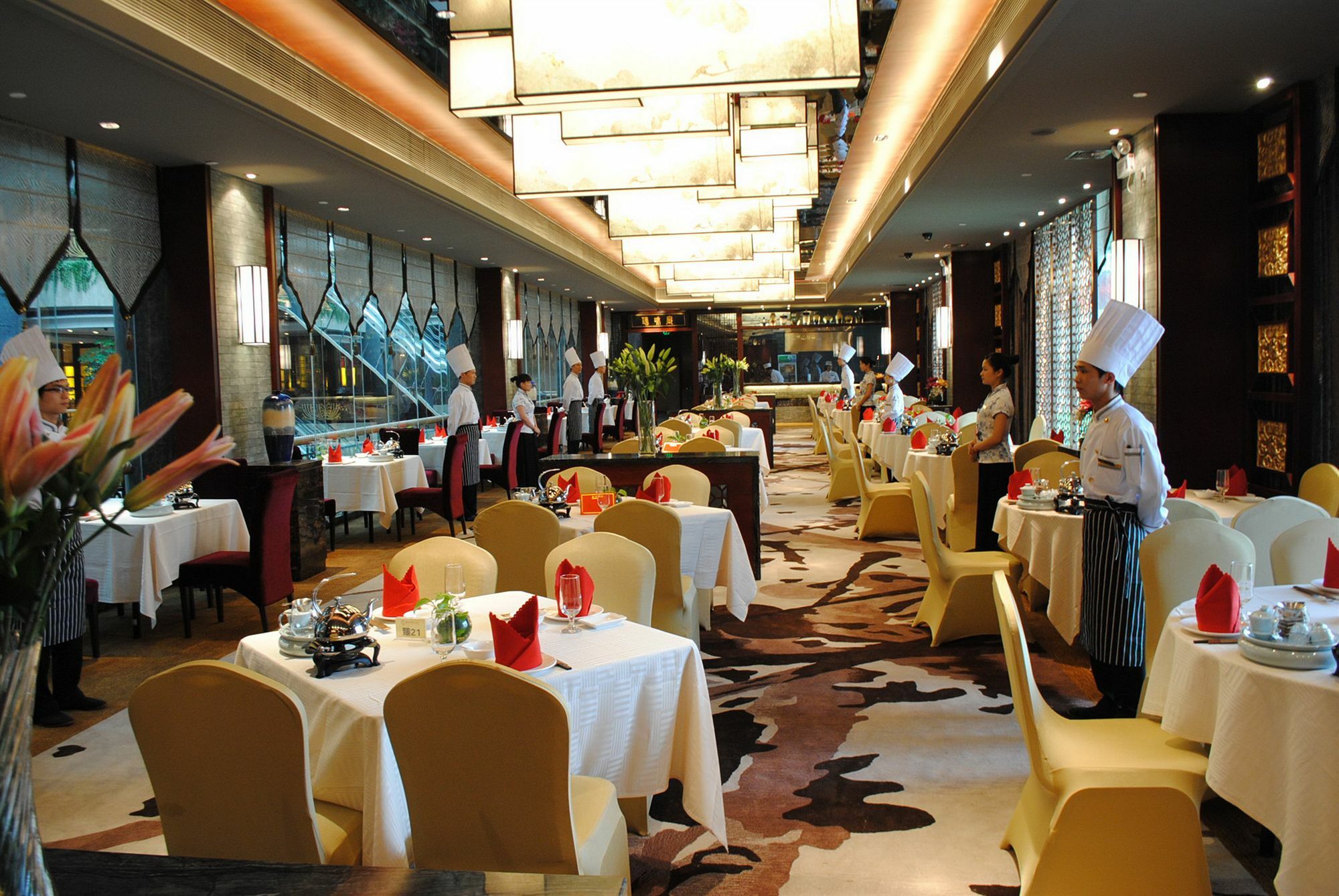 Guangzhou New Century Hotel Exteriör bild